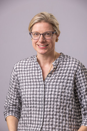 Claudine van Hensbergen (12)