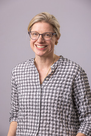 Claudine van Hensbergen (16)