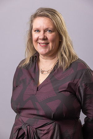 Denise Martin (7)-1058