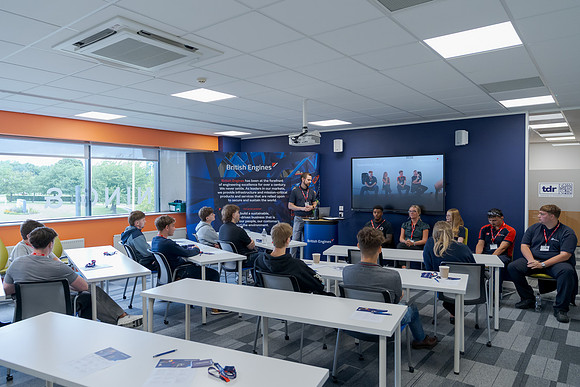 NEWCASTLE TDR TRAINING AND APPRENTICESHIP BRITISH ENGINES EVENT_18-08-26_DJWP_175