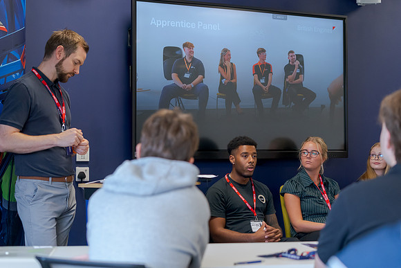 NEWCASTLE TDR TRAINING AND APPRENTICESHIP BRITISH ENGINES EVENT_18-08-26_DJWP_193