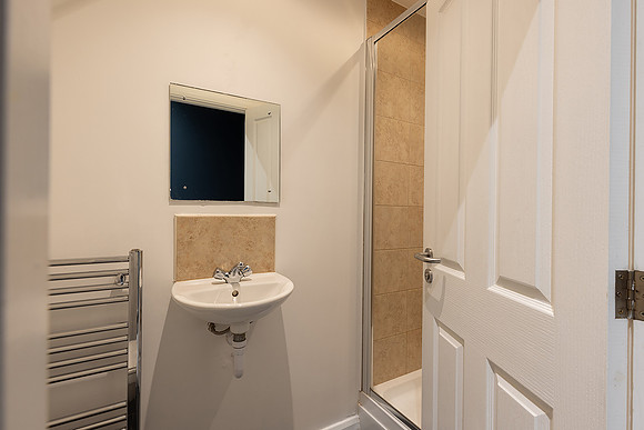 8 Westgate House - Booking +Expedia  (22)