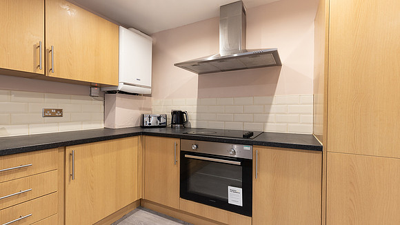 8 Westgate House - Booking + Expedia (41)