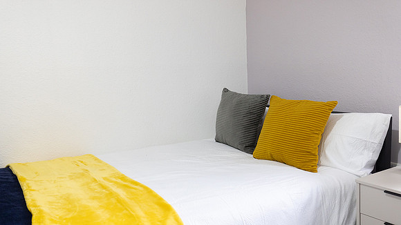 8 Westgate House - Booking + Expedia (49)
