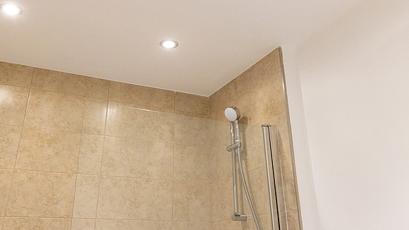 8 Westgate House - Booking + Expedia (68)