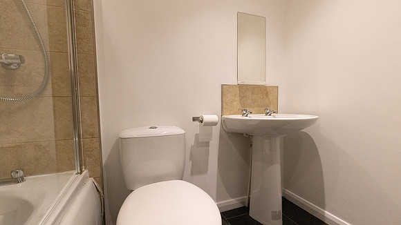 8 Westgate House - Booking + Expedia (69)