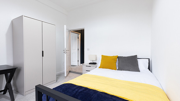 8 Westgate House - Booking + Expedia (75)