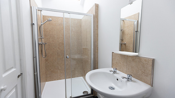 8 Westgate House - Booking + Expedia (84)