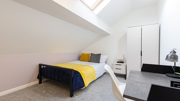 8 Westgate House - Booking + Expedia (101)