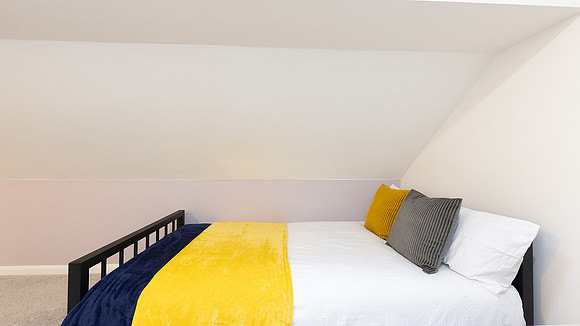 8 Westgate House - Booking + Expedia (103)