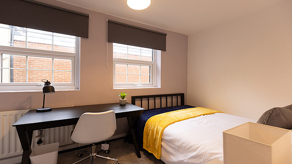 8 Westgate House - Booking + Expedia (117)