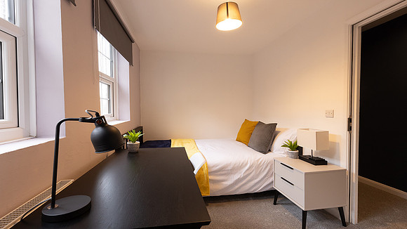 8 Westgate House - Booking + Expedia (120)
