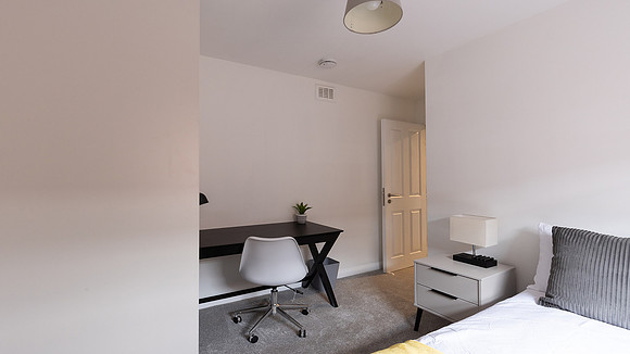 8 Westgate House - Booking + Expedia (124)