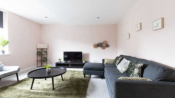 8 Westgate House - Booking + Expedia (2)