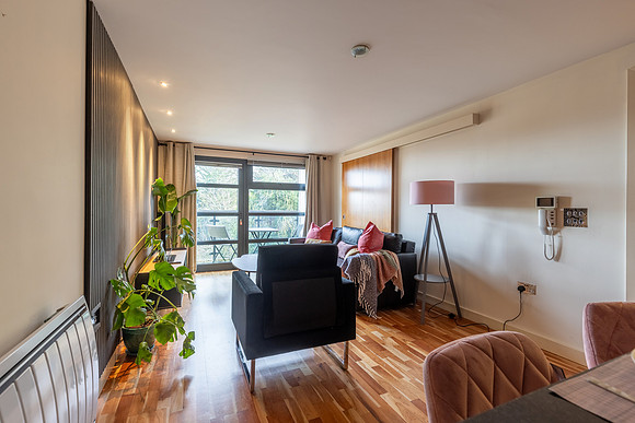 0E0A7968-HDR