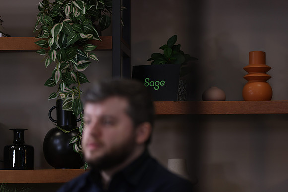 0E0A4926