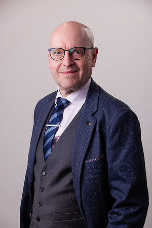 Mark Moss (2)