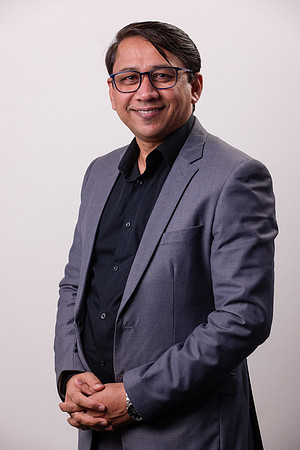 Madassar Hasan (2)