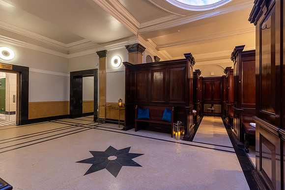 0E0A9235-HDR
