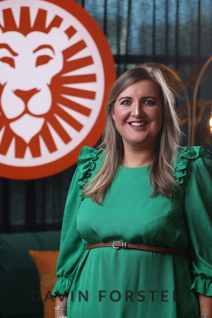 0E0A0274