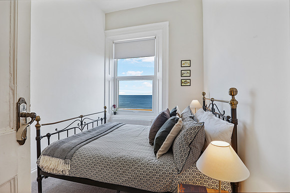 The Nook - 3000-8