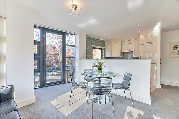 2 Friars gate - Booking + Expedia  (17)
