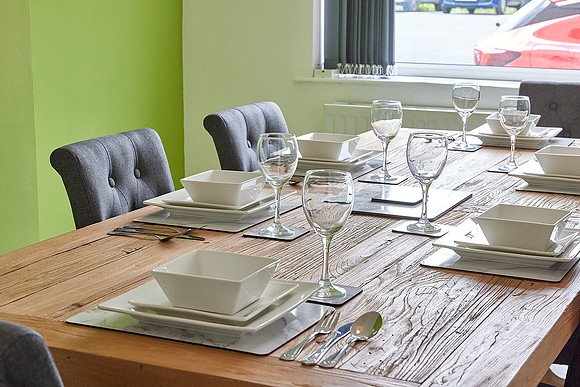 45 Maddison Street - Booking + Expedia (1)